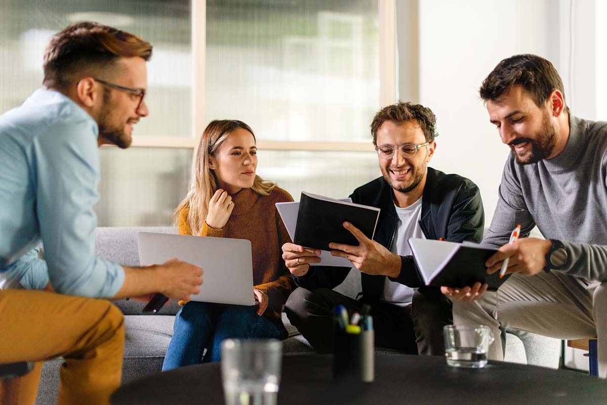 HiresQuick Connects You to Local New Hire Jobs