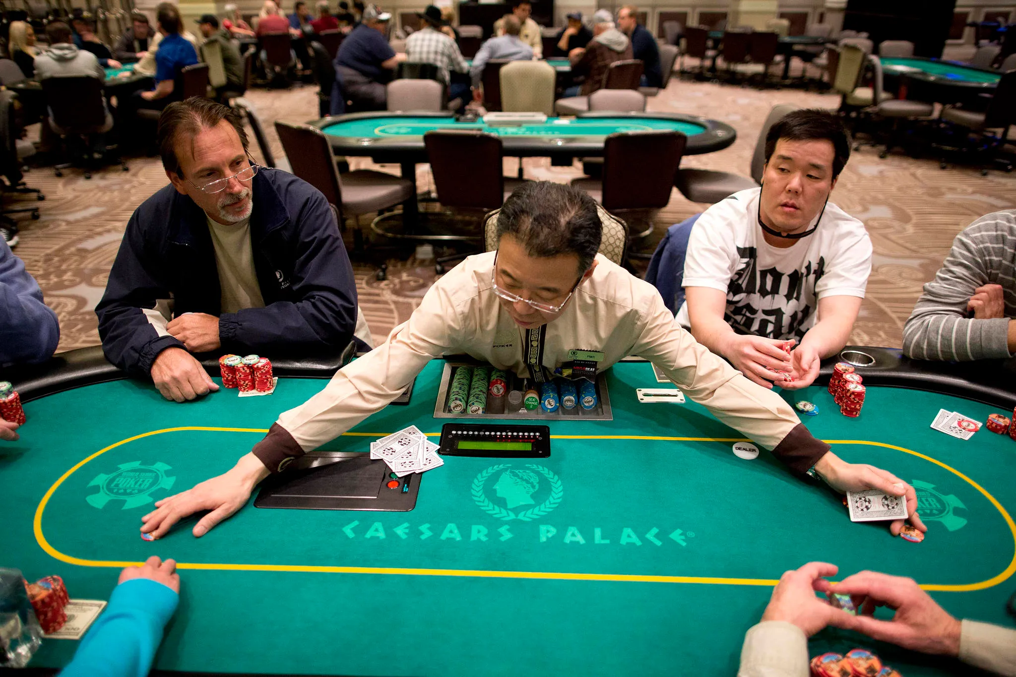 The Art of Slot Machine Maintenance: Keeping Games Fair and Functional