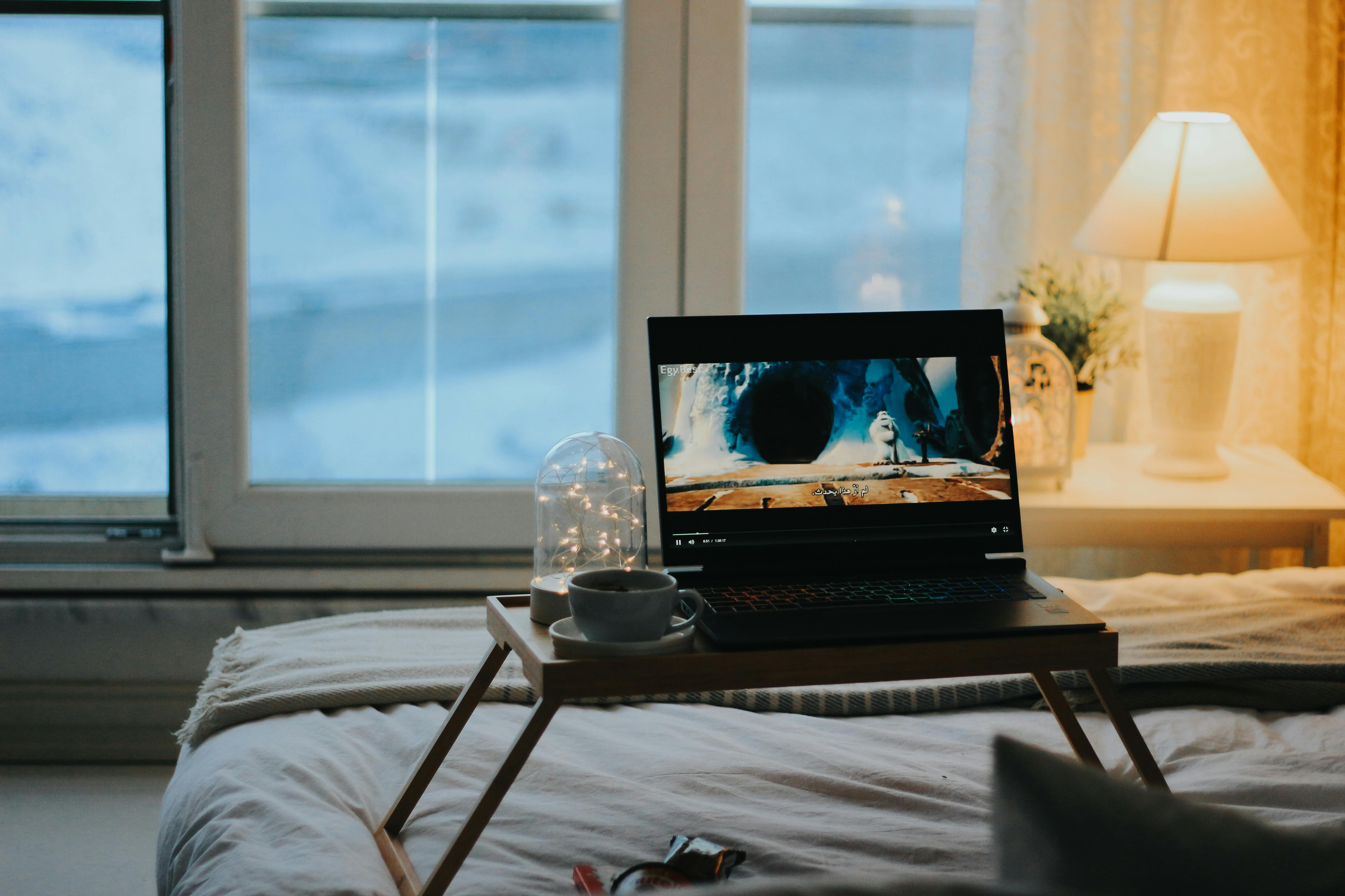 IPTV Subscription with Smooth and Fast Zapping