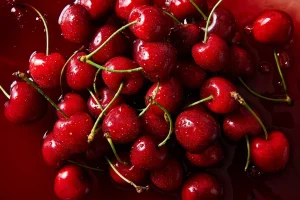 suja-stone-fruit-blog-hero_939284e8-5e96-44f6-80d2-9630380cf358